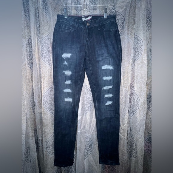 Wrangler Skinny Jeans - Picture 2 of 5